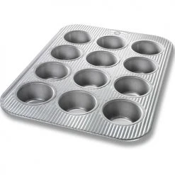 USA PAN 12 Cup Muffin Pan Baking & Cooking Sheets
