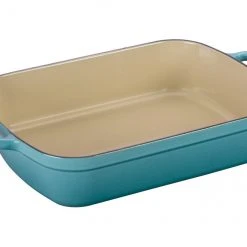 Le Creuset Signature Roaster 5 1/4 Qt. Cast Iron 15 Le Creuset Signature Roaster 5 1/4 Qt. Cast Iron