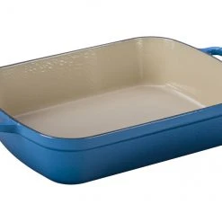 Le Creuset Signature Roaster 5 1/4 Qt. Cast Iron 13 Le Creuset Signature Roaster 5 1/4 Qt. Cast Iron