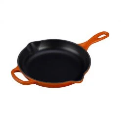 Cast Iron Le Creuset Signature Skillet - 9"