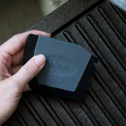 Lodge Cast Iron Lodge Deluxe Pan Scraper