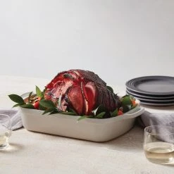 Le Creuset Signature Roaster 5 1/4 Qt. Cast Iron 9 Le Creuset Signature Roaster 5 1/4 Qt. Cast Iron