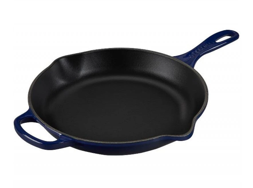 Le Creuset Signature Skillet - 10 1/4" 9 Le Creuset Signature Skillet - 10 1/4"
