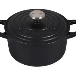 Dutch Ovens Le Creuset Round Dutch Oven 3 1/2 Qt. 12 Dutch Ovens Le Creuset Round Dutch Oven 3 1/2 Qt.