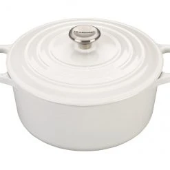 Dutch Ovens Le Creuset Round Dutch Oven 3 1/2 Qt. 16 Dutch Ovens Le Creuset Round Dutch Oven 3 1/2 Qt.