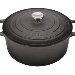 Dutch Ovens Le Creuset Round Dutch Oven 7 1/4 Qt.