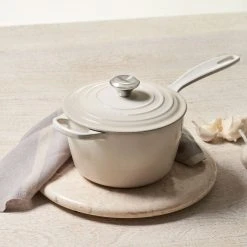 Le Creuset Signature Saucepan 2 1/4 Qt.