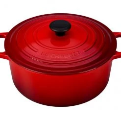 Dutch Ovens Le Creuset Round Dutch Oven 7 1/4 Qt.