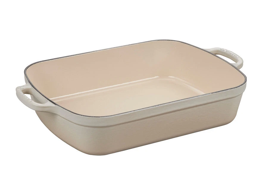 Le Creuset Signature Roaster 5 1/4 Qt. Cast Iron 1 Le Creuset Signature Roaster 5 1/4 Qt. Cast Iron