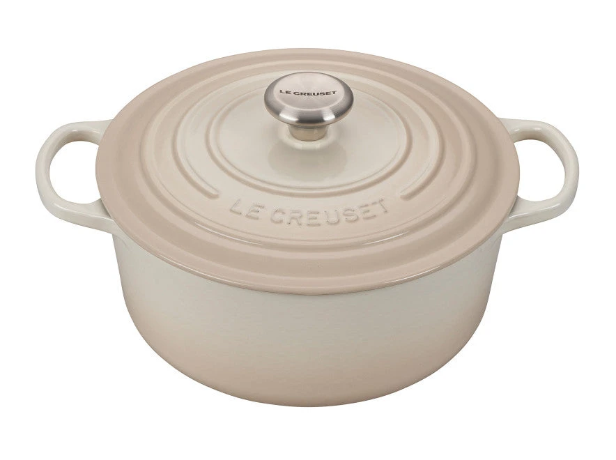 Dutch Ovens Le Creuset Round Dutch Oven 5 1/2 Qt. 4 Dutch Ovens Le Creuset Round Dutch Oven 5 1/2 Qt.