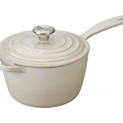 Le Creuset Signature Saucepan 2 1/4 Qt.